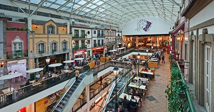 Via Catarina Shopping